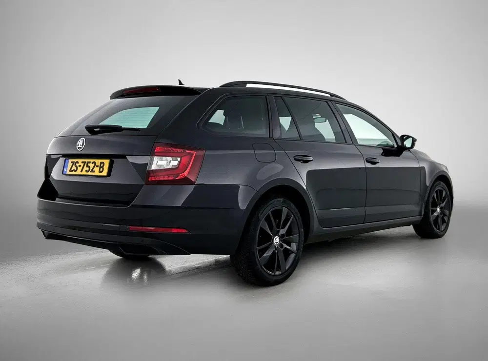 Skoda Octavia 1.0 TSI Greentech Sport Business uit 2019, foto 4