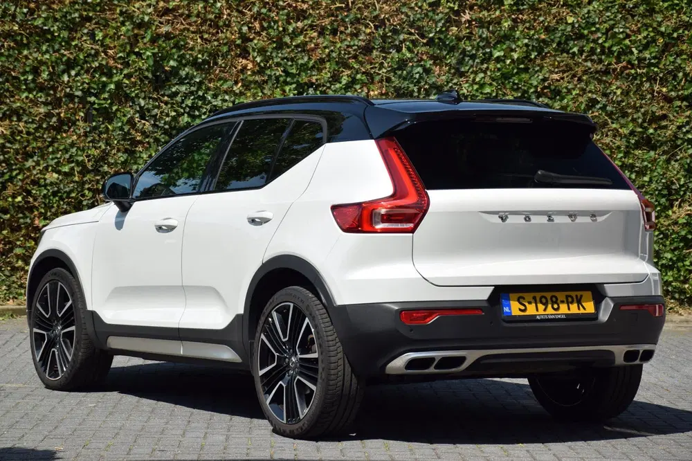 Volvo XC40 T5 AWD R-Design uit 2019, foto 7