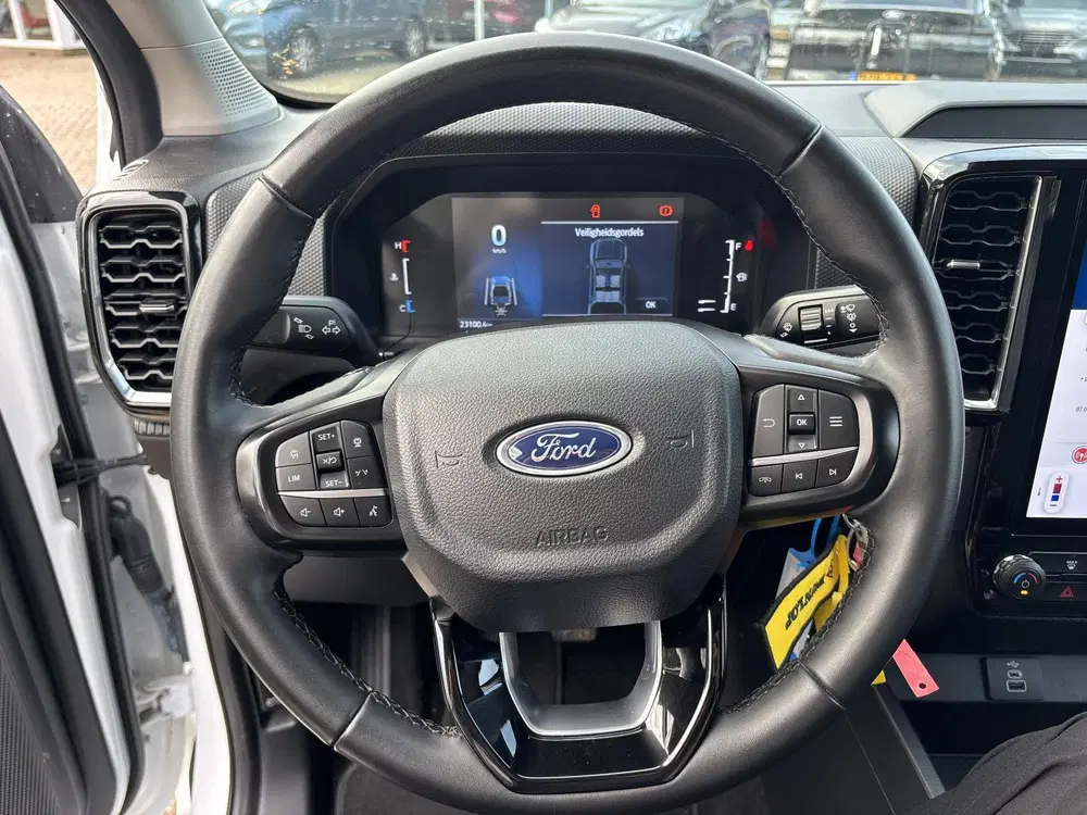 Ford Ranger 2.0 Double Cab EcoBlue XLT uit 2024, foto 13