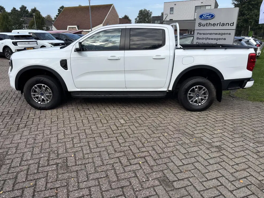 Ford Ranger 2.0 Double Cab EcoBlue XLT uit 2024, foto 4