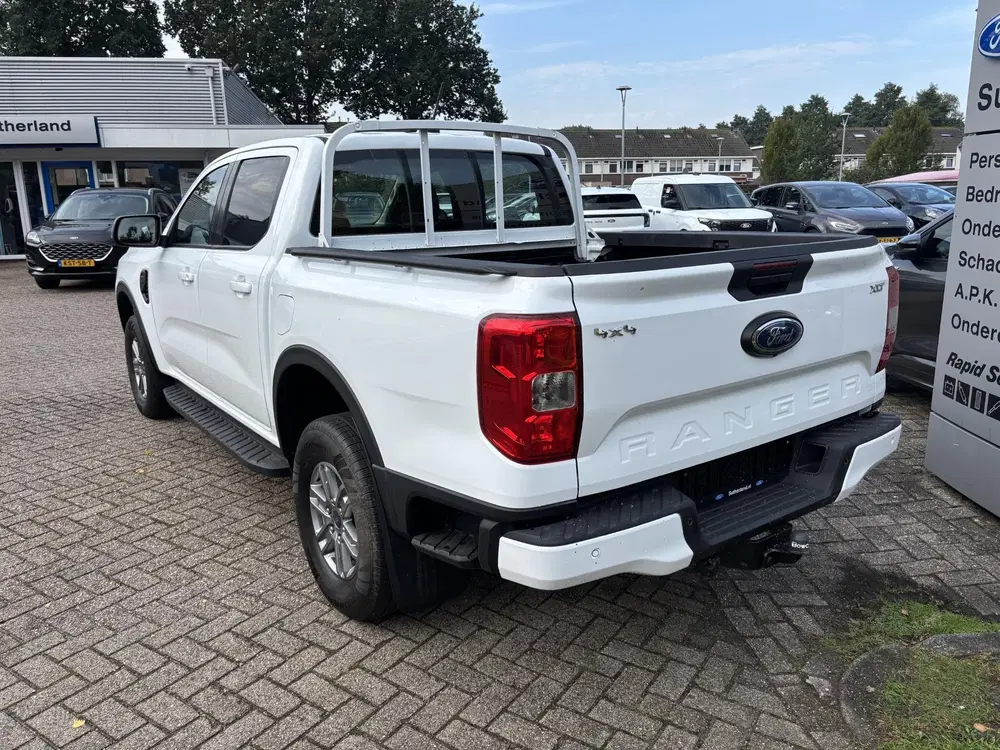 Ford Ranger 2.0 Double Cab EcoBlue XLT uit 2024, foto 5
