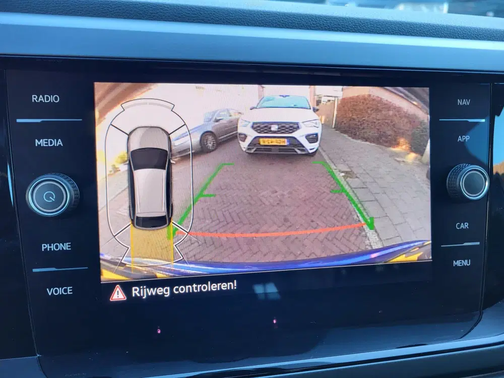 Volkswagen Taigo 1.0 TSI R-Line Edition uit 2024, foto 13