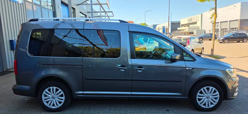 Volkswagen Caddy 1.4 TSI Maxi 131PK 7 pers Clima Cruise uit 2020, foto 3