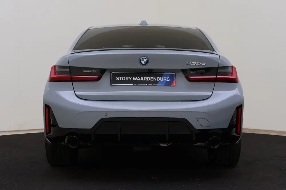 BMW 3-serie 330e M Sport Automaat uit 2026, foto 5