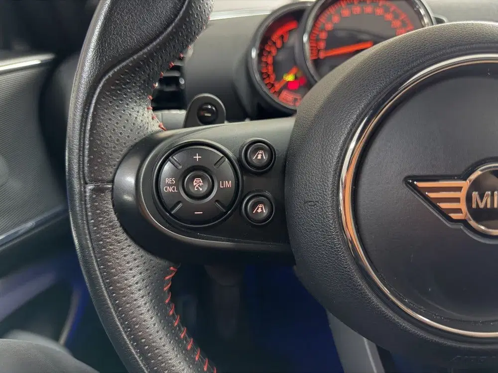 Mini Clubman Cooper S uit 2019, foto 10