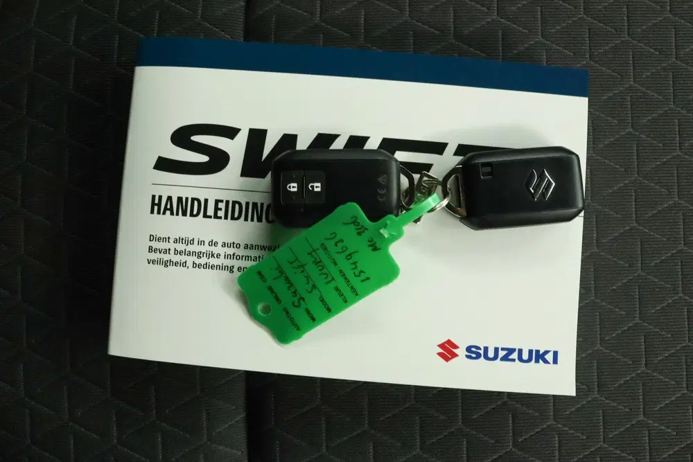 Suzuki Swift 1.2 Style Smart Hybrid uit 2026, foto 11