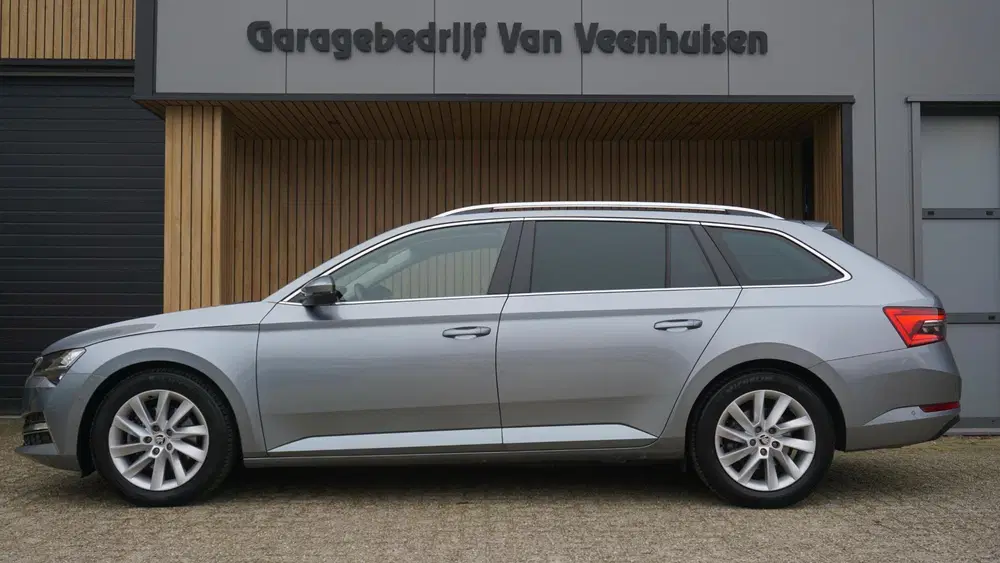 Skoda Superb 1.4 TSI 218pk iV Business Edition Pano.Da uit 2020, foto 2