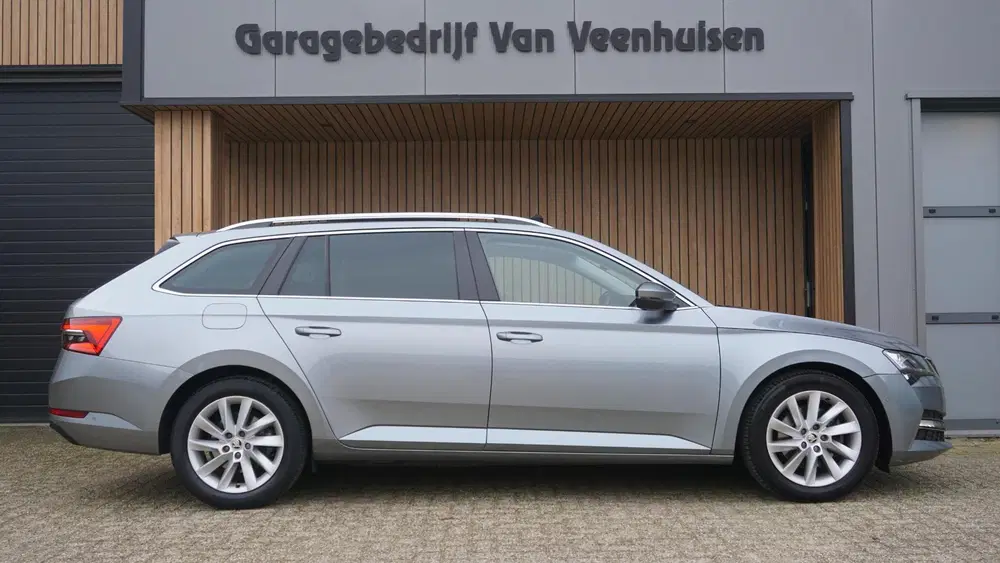 Skoda Superb 1.4 TSI 218pk iV Business Edition Pano.Da uit 2020, foto 3