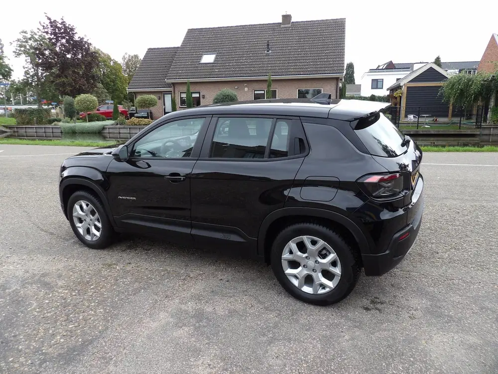 Jeep Avenger 1.2 Altitude uit 2025, foto 7