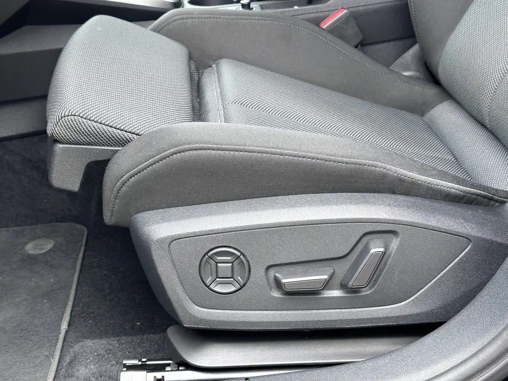 Audi A3 40 TFSI quattro Advance Sport uit 2022, foto 13
