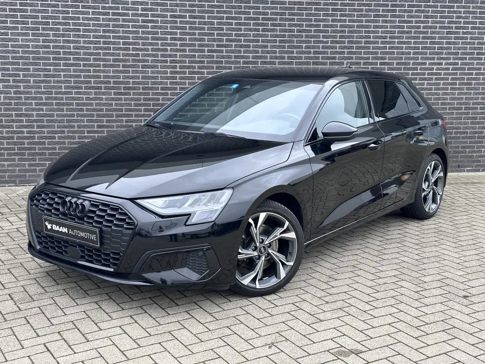 Audi A3 40 TFSI quattro Advance Sport uit 2022, foto 5