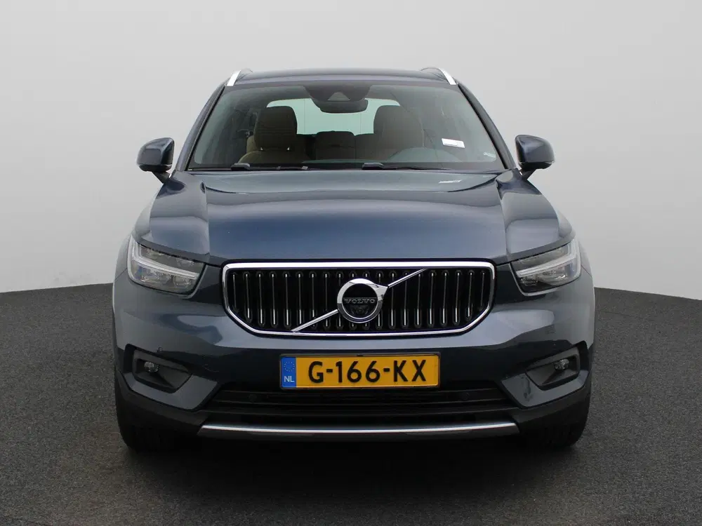 Volvo XC40 2.0 T4 Inscription uit 2019, foto 3