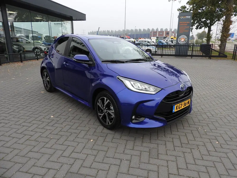 Toyota Yaris 1.5 Hybrid 115 Dynamic Comfort Pack uit 2026, foto 2