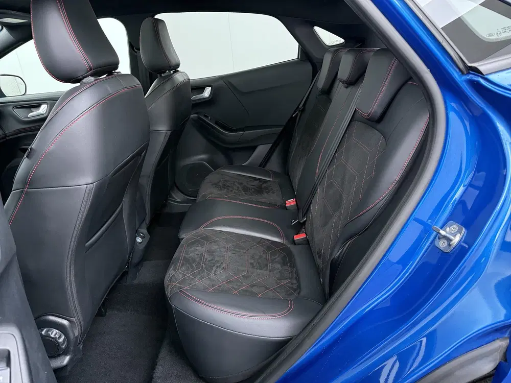 Ford Puma EcoBoost Hybrid 155PK ST-Line X uit 2025, foto 11