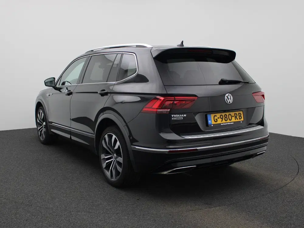 Volkswagen Tiguan Allspace 1.5 TSI Highline Business R uit 2019, foto 2