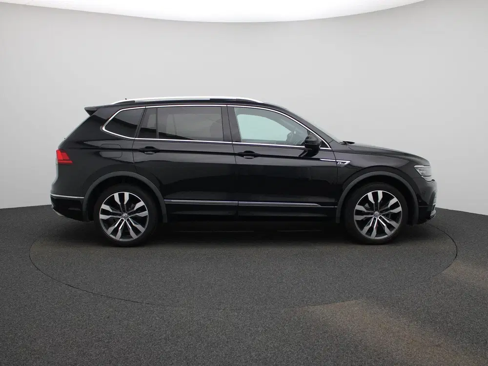 Volkswagen Tiguan Allspace 1.5 TSI Highline Business R uit 2019, foto 6