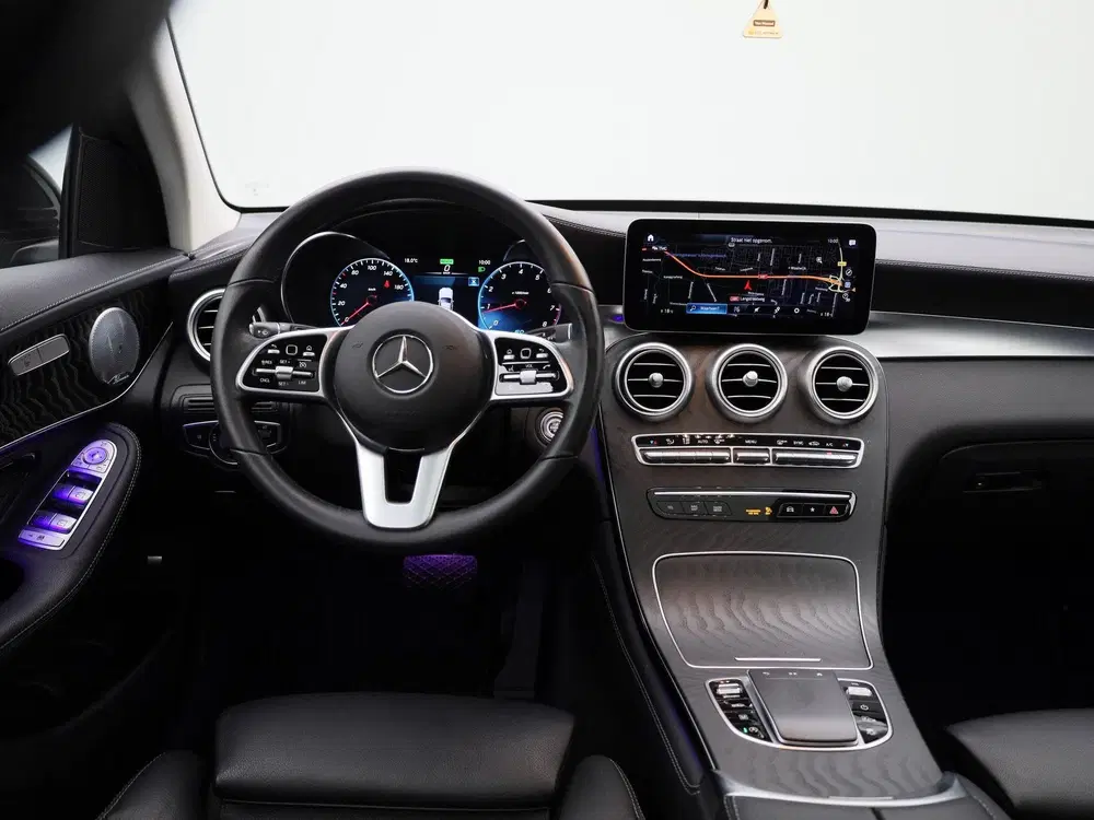 Mercedes-Benz GLC 300 4MATIC Premium Plus uit 2019, foto 7