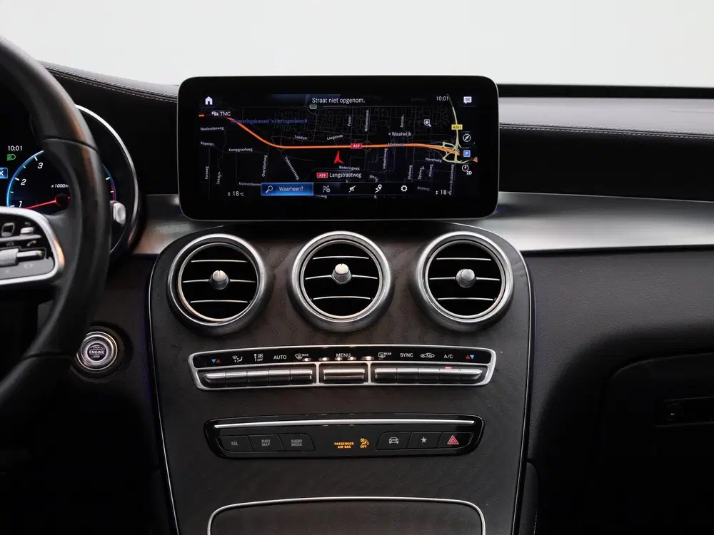 Mercedes-Benz GLC 300 4MATIC Premium Plus uit 2019, foto 9