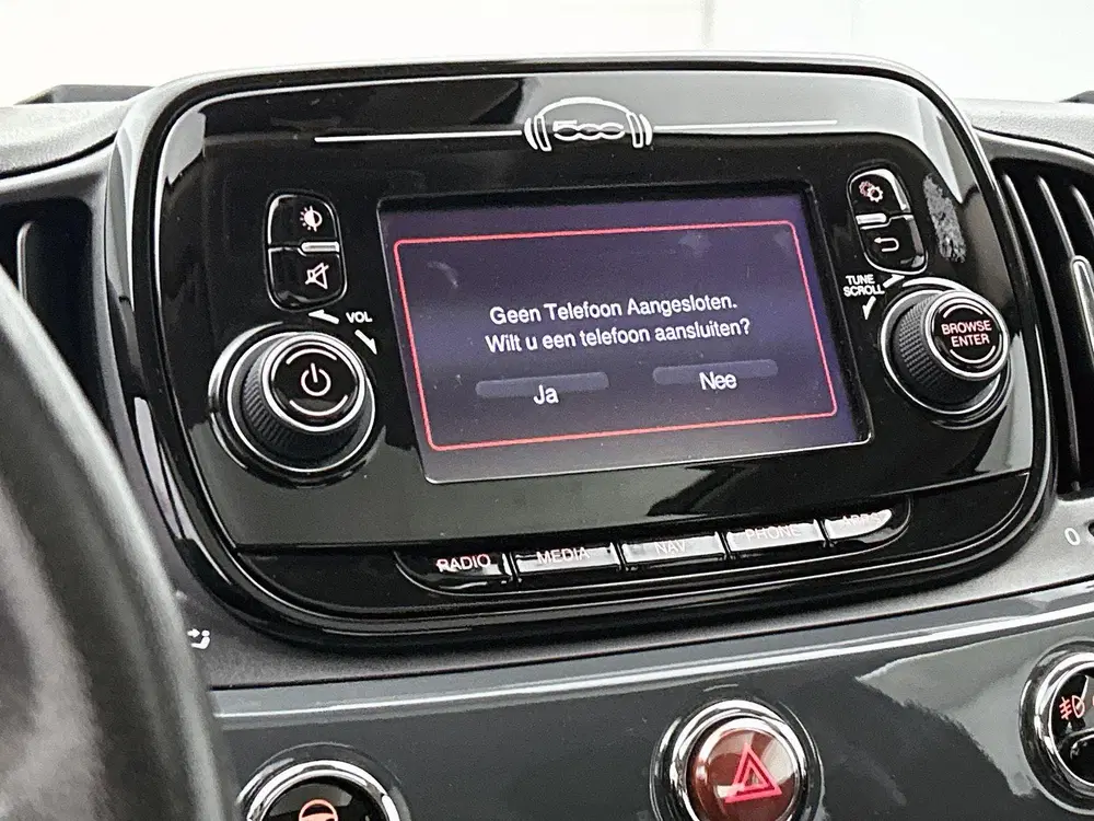 Fiat 500 1.2 Lounge uit 2019, foto 13