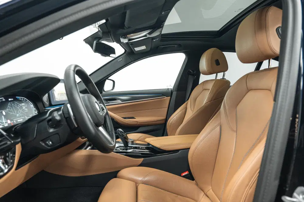 BMW 5-serie 545e xDrive High Executive M Sport Automaa uit 2022, foto 12