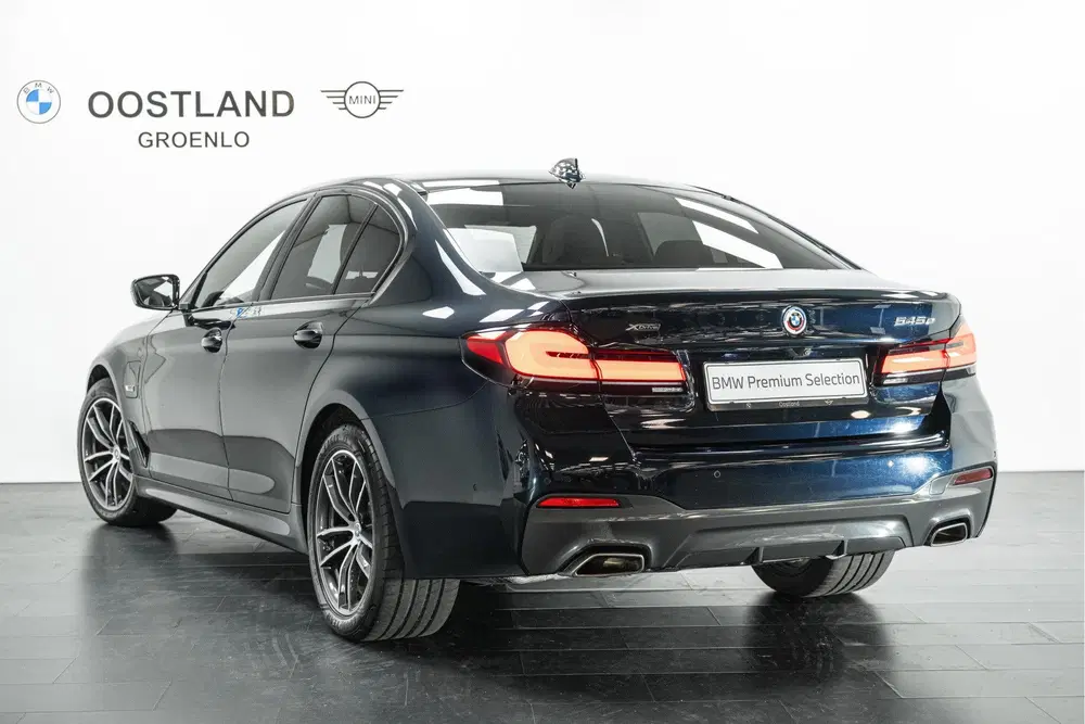 BMW 5-serie 545e xDrive High Executive M Sport Automaa uit 2022, foto 5