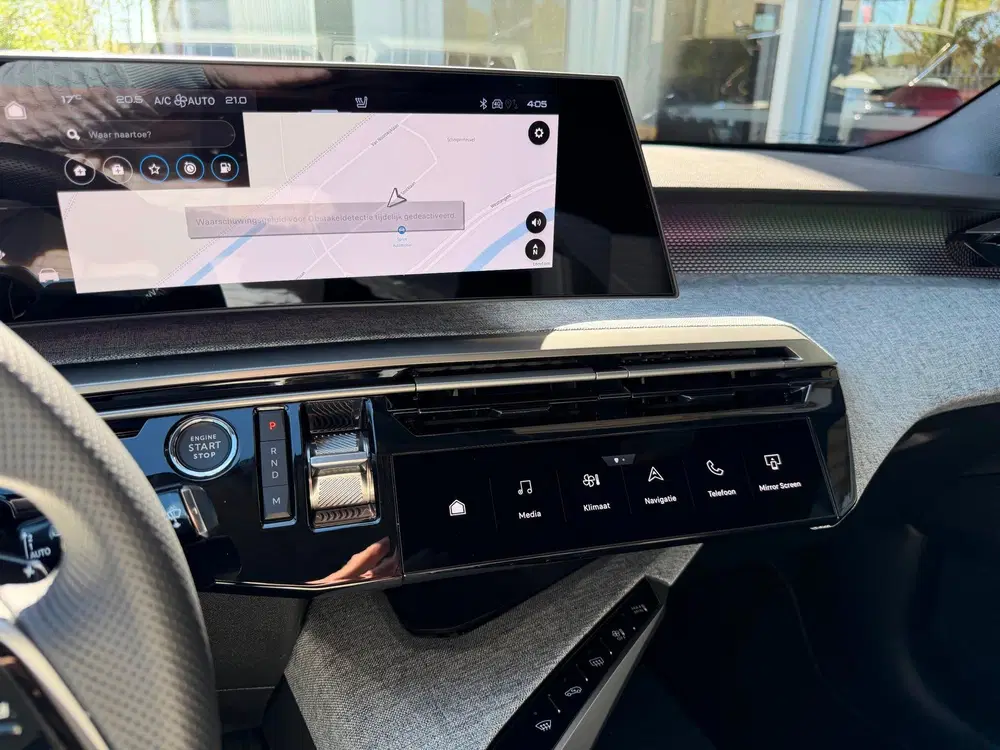 Peugeot 5008 1.2 Hybrid 145 GT 7p. CAMERA uit 2026, foto 13