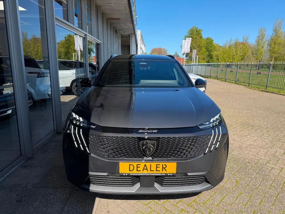 Peugeot 5008 1.2 Hybrid 145 GT 7p. CAMERA uit 2026, foto 2