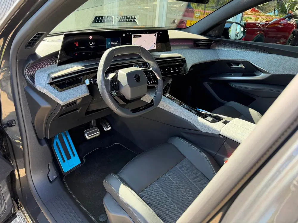 Peugeot 5008 1.2 Hybrid 145 GT 7p. CAMERA uit 2026, foto 7