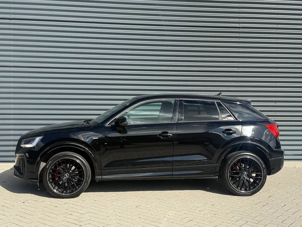 Audi Q2 35 TFSI S-Line Virt cock uit 2023, foto 4