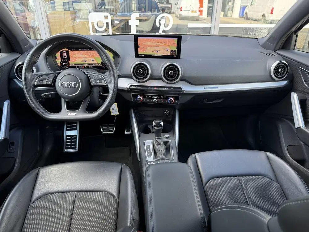 Audi Q2 35 TFSI S-Line Virt cock uit 2023, foto 5