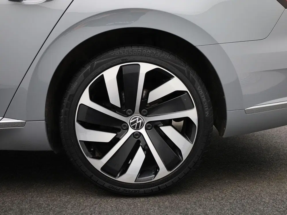 Volkswagen Arteon 2.0 TSI R-Line Business+ uit 2021, foto 13