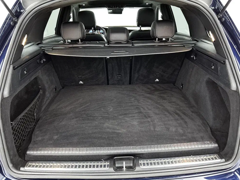 Mercedes-Benz GLC 300e 4MATIC Business Solution AMG uit 2020, foto 12
