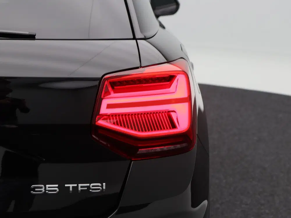 Audi Q2 35 TFSi 150 Pk S-Line Automaat uit 2025, foto 15