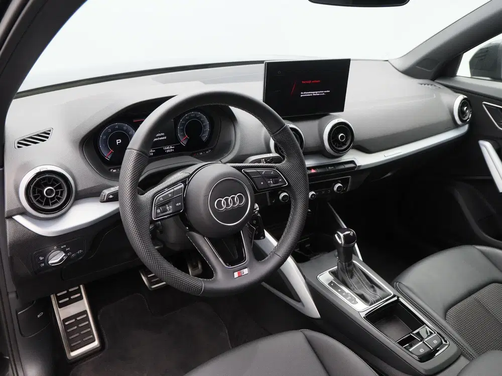 Audi Q2 35 TFSi 150 Pk S-Line Automaat uit 2025, foto 3