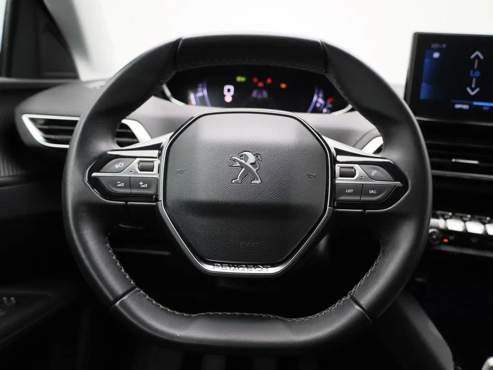 Peugeot 3008 1.2 PureTech 96kW S&S Allure uit 2021, foto 7
