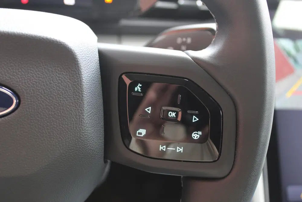 Ford Explorer Extended Range RWD 77 kWh uit 2025, foto 14