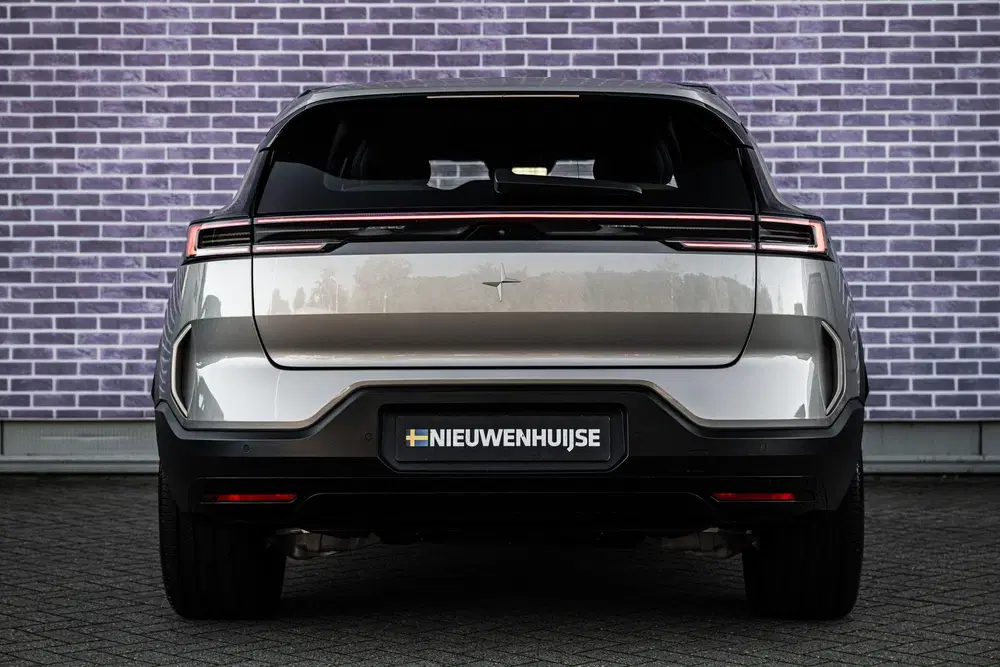 Polestar 3 Long Range Dual Motor AWD 111 kWh uit 2025, foto 10