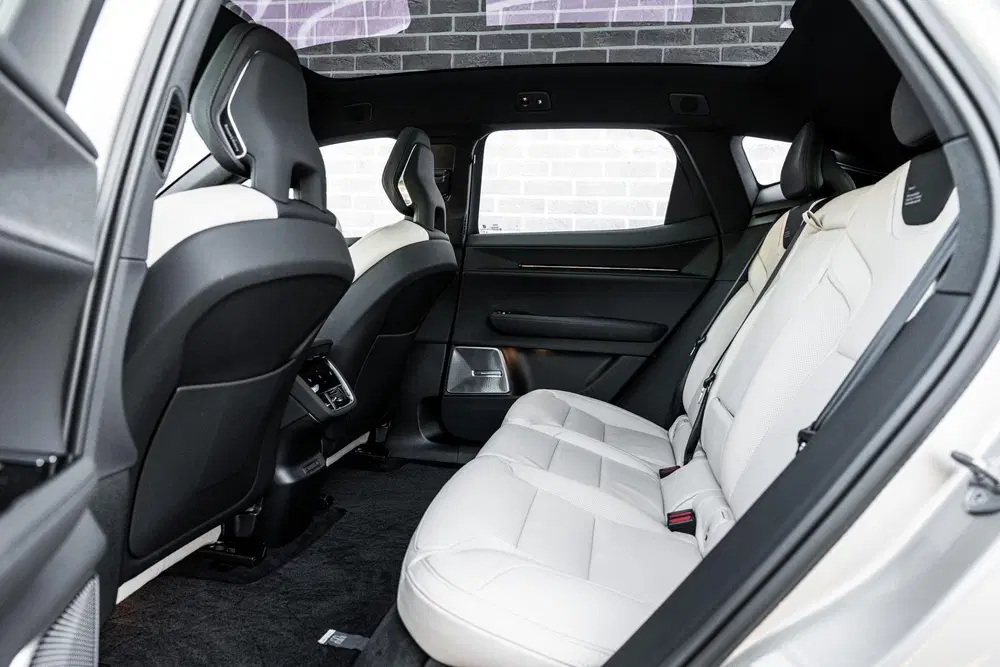 Polestar 3 Long Range Dual Motor AWD 111 kWh uit 2025, foto 8