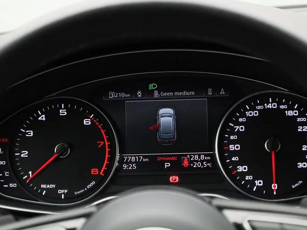 Audi A4 35 TFSI Business Edition uit 2022, foto 8