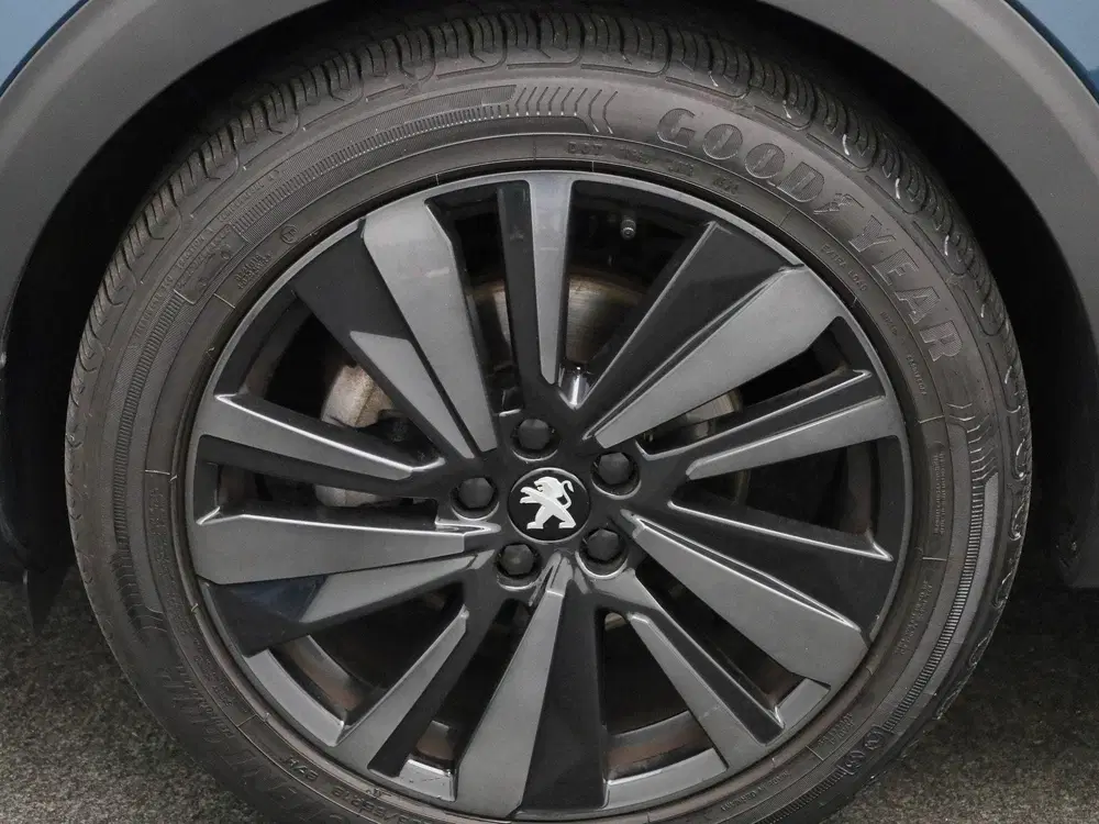 Peugeot 3008 1.2 PureTech GT uit 2022, foto 12