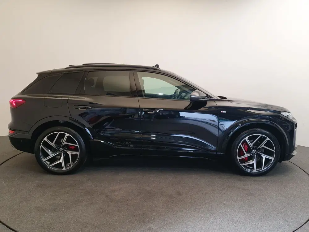 Audi Q6 e-tron S edition performance 100 kWh 306pk Wegkla uit 2026, foto 6