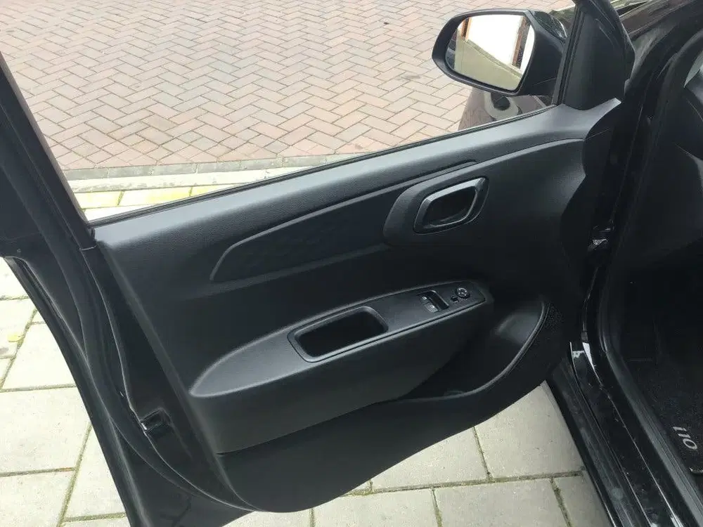 Hyundai i10 1.0 Comfort Smart (bj 2023) uit 2023, foto 8