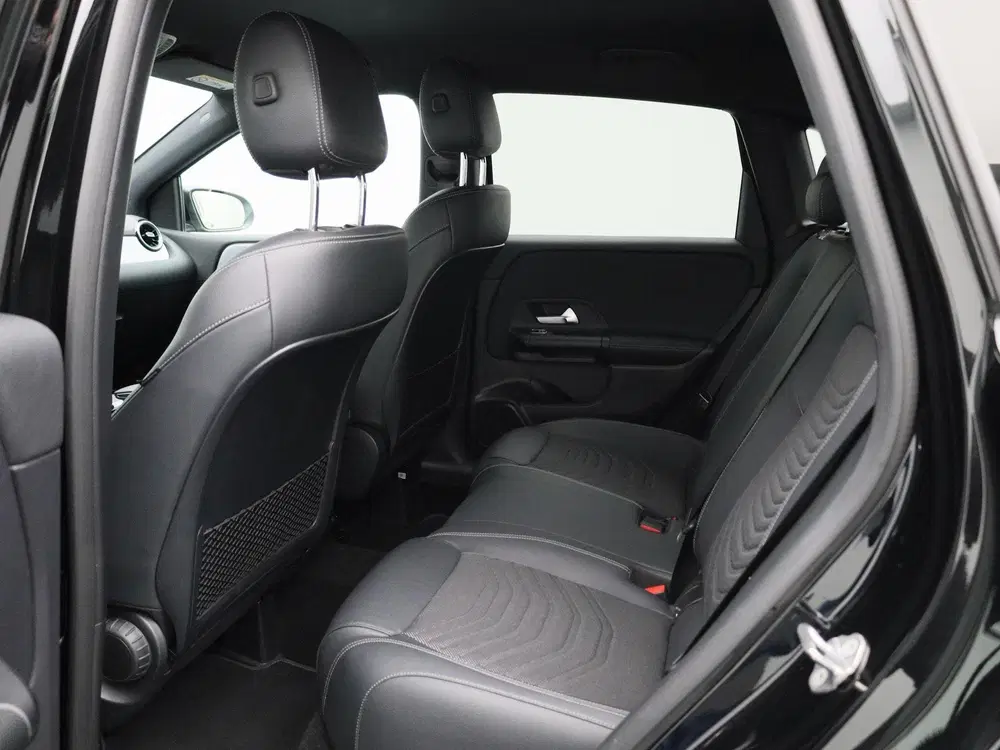 Mercedes-Benz B-Klasse 180 Business Line uit 2023, foto 10