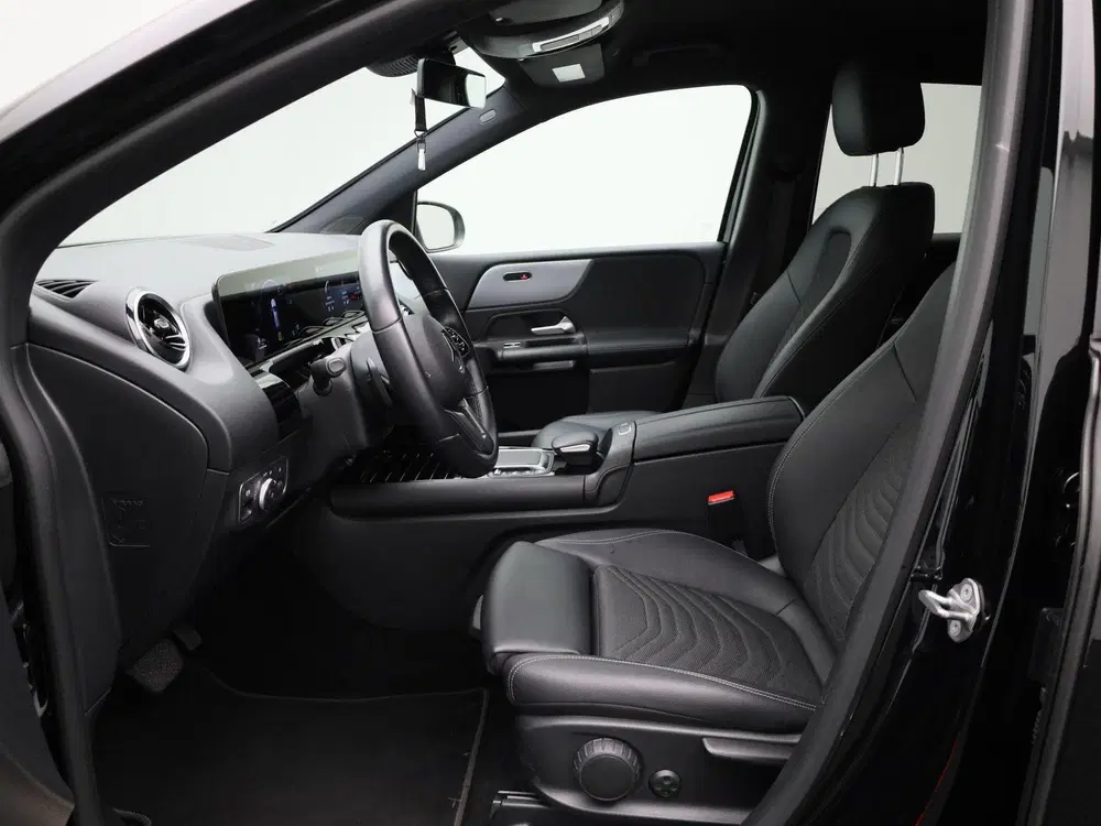 Mercedes-Benz B-Klasse 180 Business Line uit 2023, foto 9