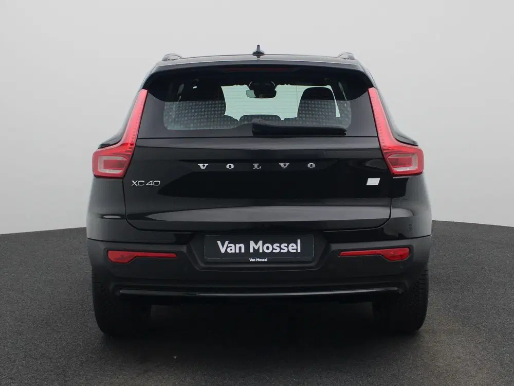 Volvo XC40 Recharge Core uit 2023, foto 5