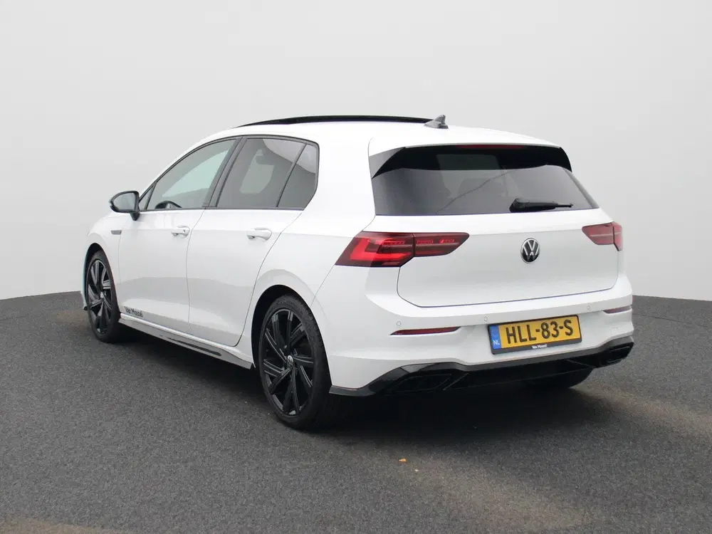 Volkswagen Golf 1.5 eTSI R-Line Business uit 2024, foto 2