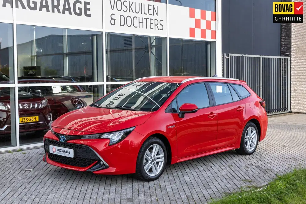 Toyota Corolla 1.8 Hybrid Business Plus Tech uit 2021