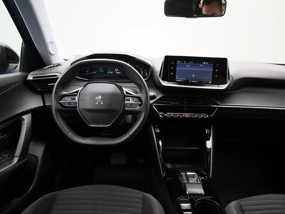 Peugeot 2008 e-2008 Active uit 2022, foto 7