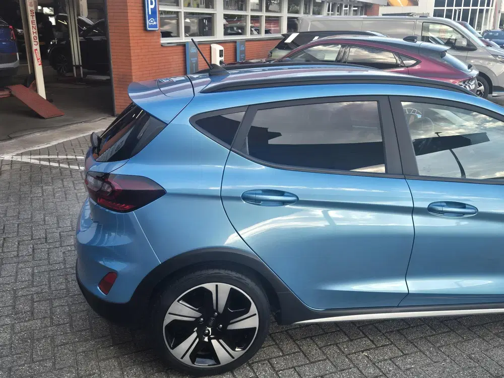 Ford Fiesta 1.0 EcoBoost Hybrid Active X uit 2022, foto 9