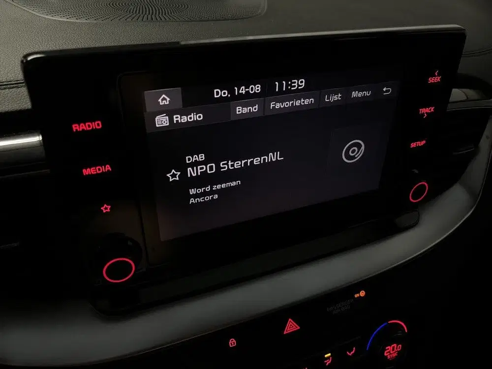 Kia Ceed 1.6 GDI PHEV PLUG-IN DynamicLine 1E EIG uit 2023, foto 13